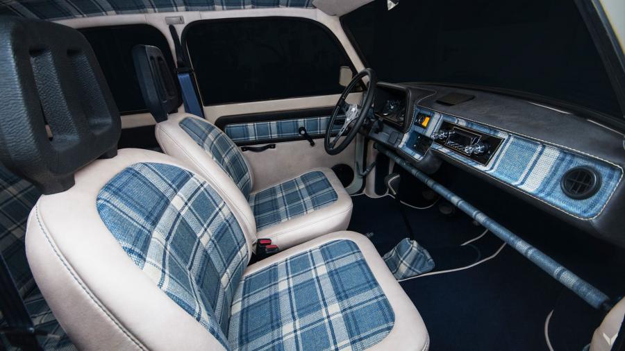 Интерьер Trabant 1.1 by Vilner 2019 года  (фото 4 из 27)